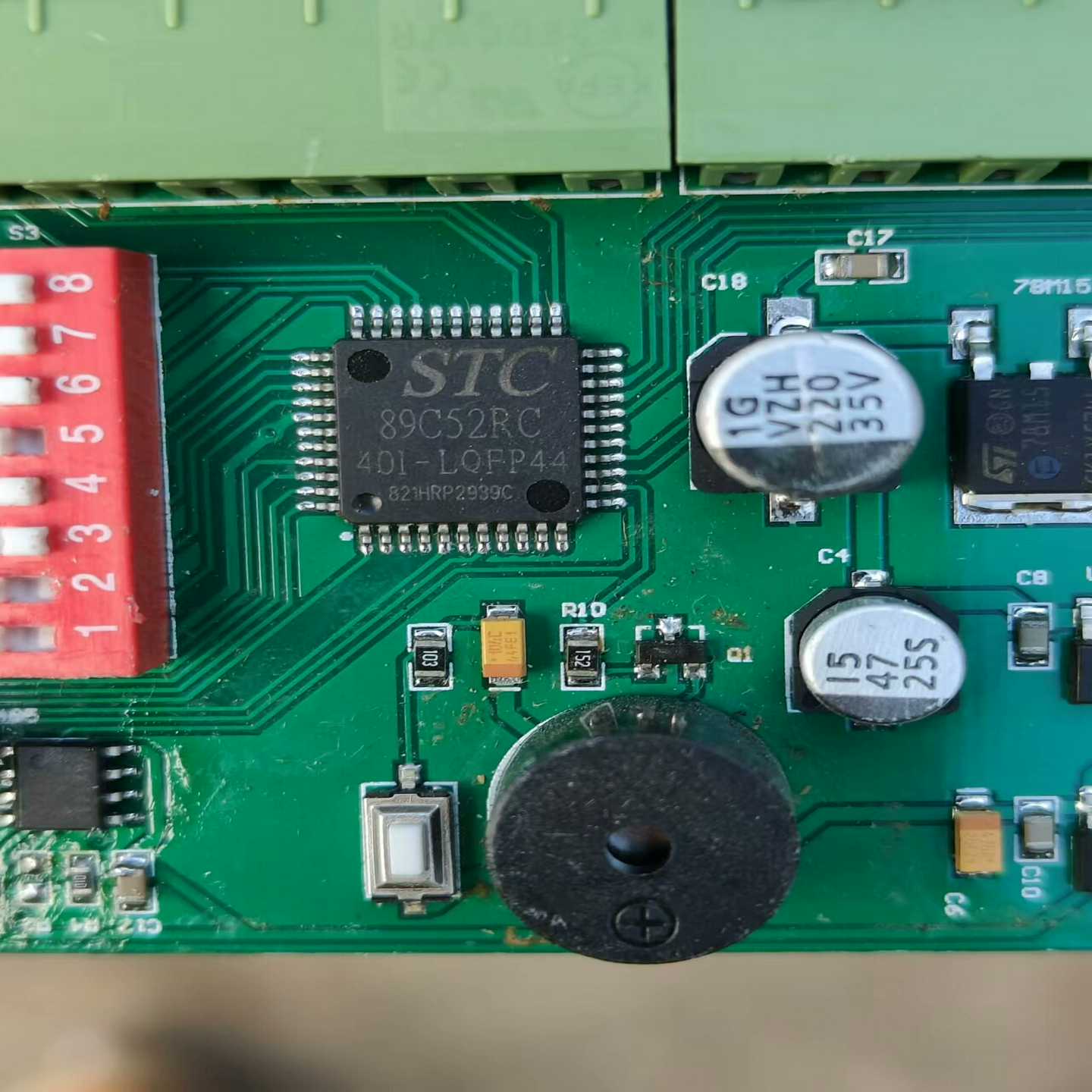 议价一色板8c52rc，青一色500-600片，打包