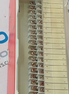 Schneider Electric 140SDI95300S QUANTUM SAFE F06516 Carros 2