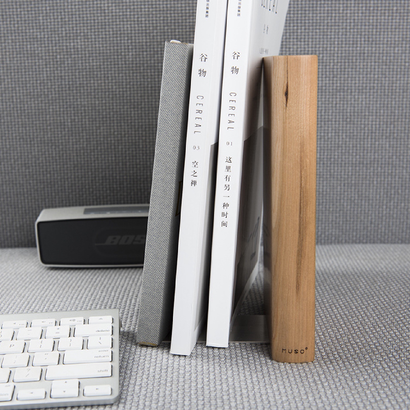 黑胡桃木书立创意ins风书夹子书靠木制桌面夹书架书档板简约书撑