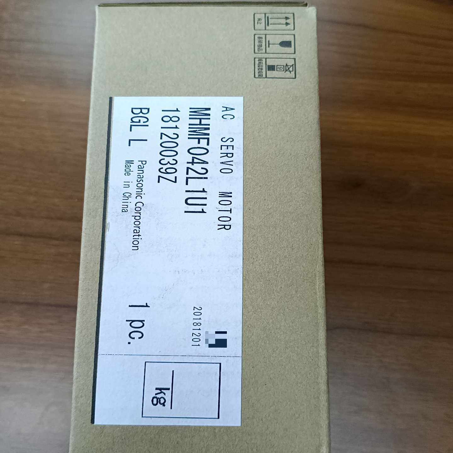 松下马达MHMF042L1U1全新原装正品--议价商品