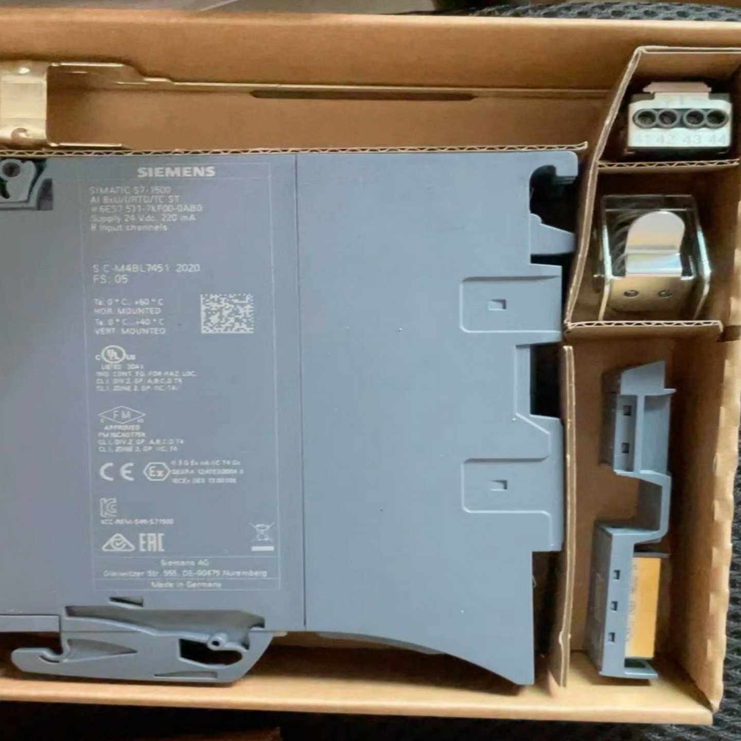 西门子6ES7531-7KF00-0AB0，99新带#S--议价商品