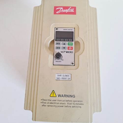 Danfoss VLT Micro 176F7332 Drive 5HP3.7kW 380480V