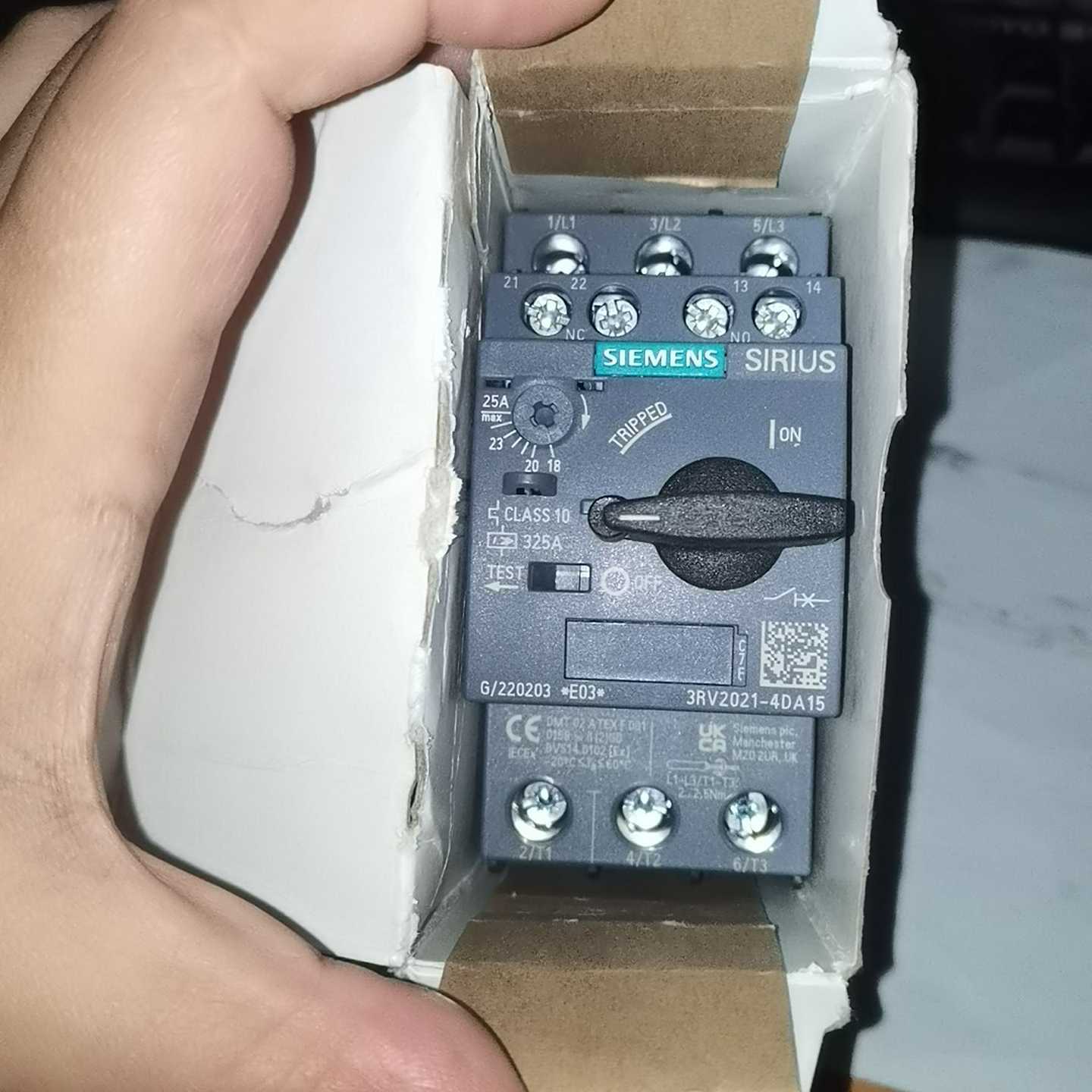 3RV2021-4DA15  低压断路器~询价
