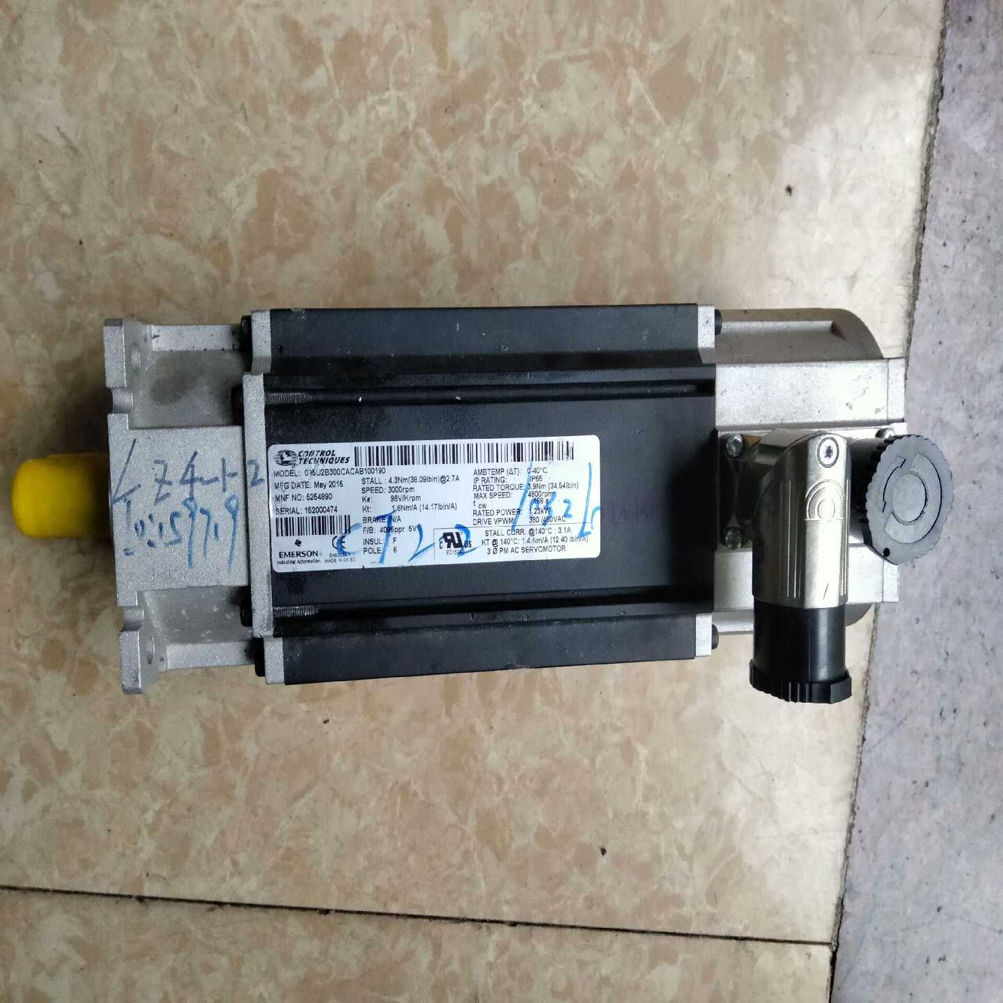 艾默生伺服电机095U2BCACB二手拆机功能正常实物图-询价客服