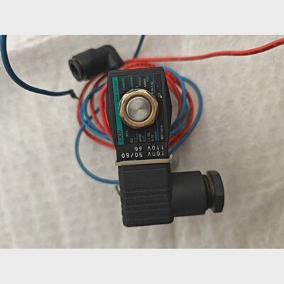 【议价】CKD电磁阀AB31-02-6-E2E110VRC1/4