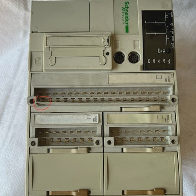 plc模块控制器 TSX3721101-议价