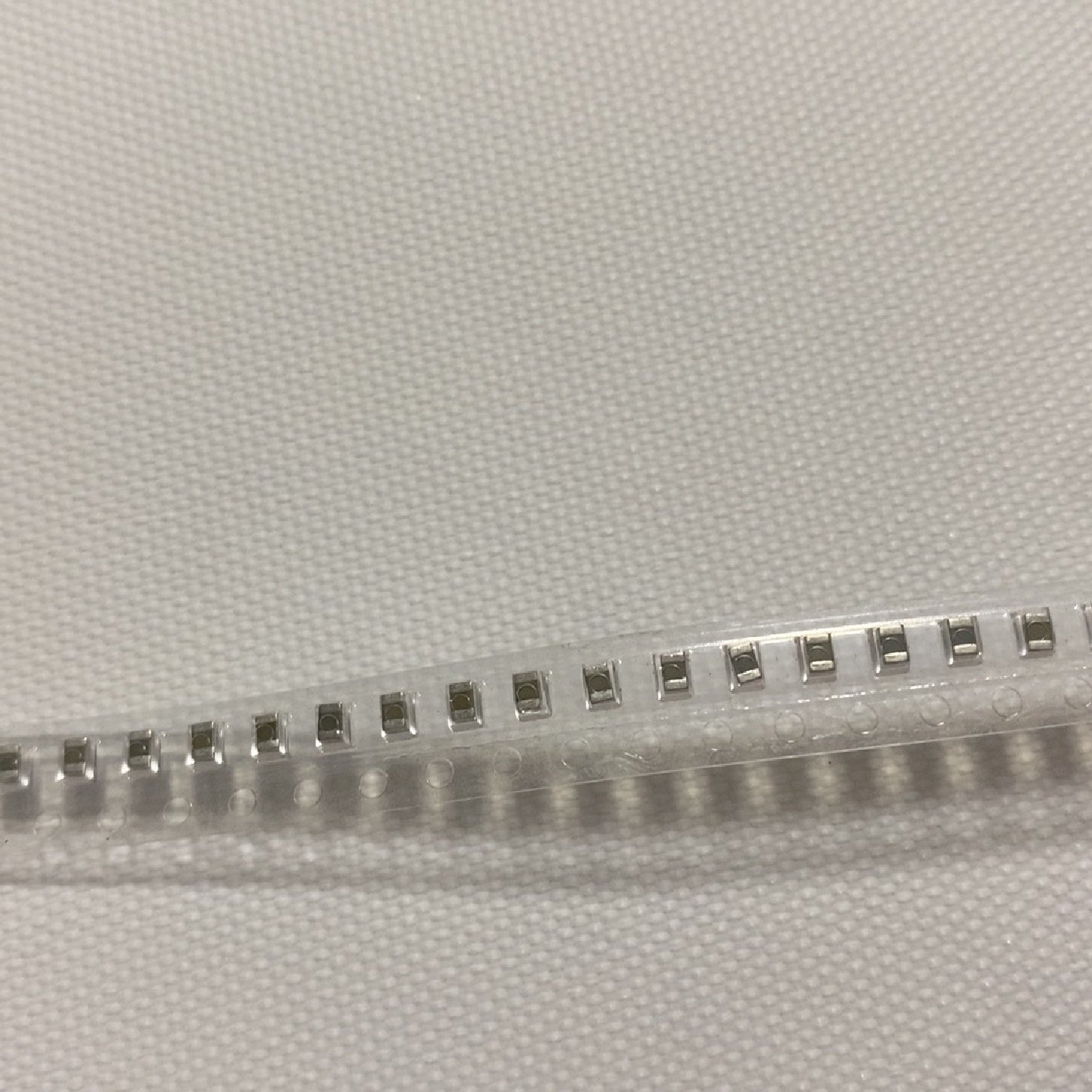 国巨贴片电容107片全新原装型号22UF25V080议价,电子元器件市场,其它元器件,淘宝优惠券,粉丝福利购,淘宝优惠卷