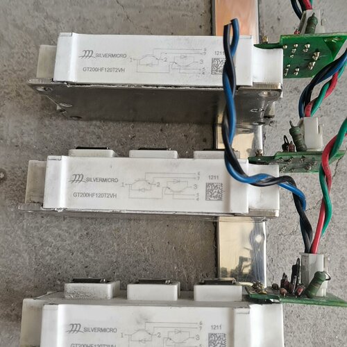 模块GF200HF120T2VH。品相如图-询价