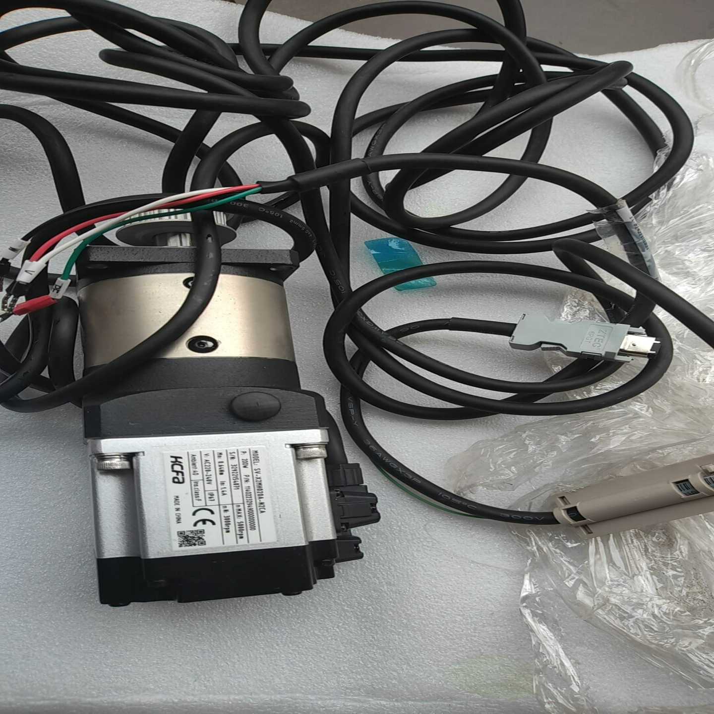 咨询-HCFA禾川伺服马达SV-X2MH040A-N2CA，200