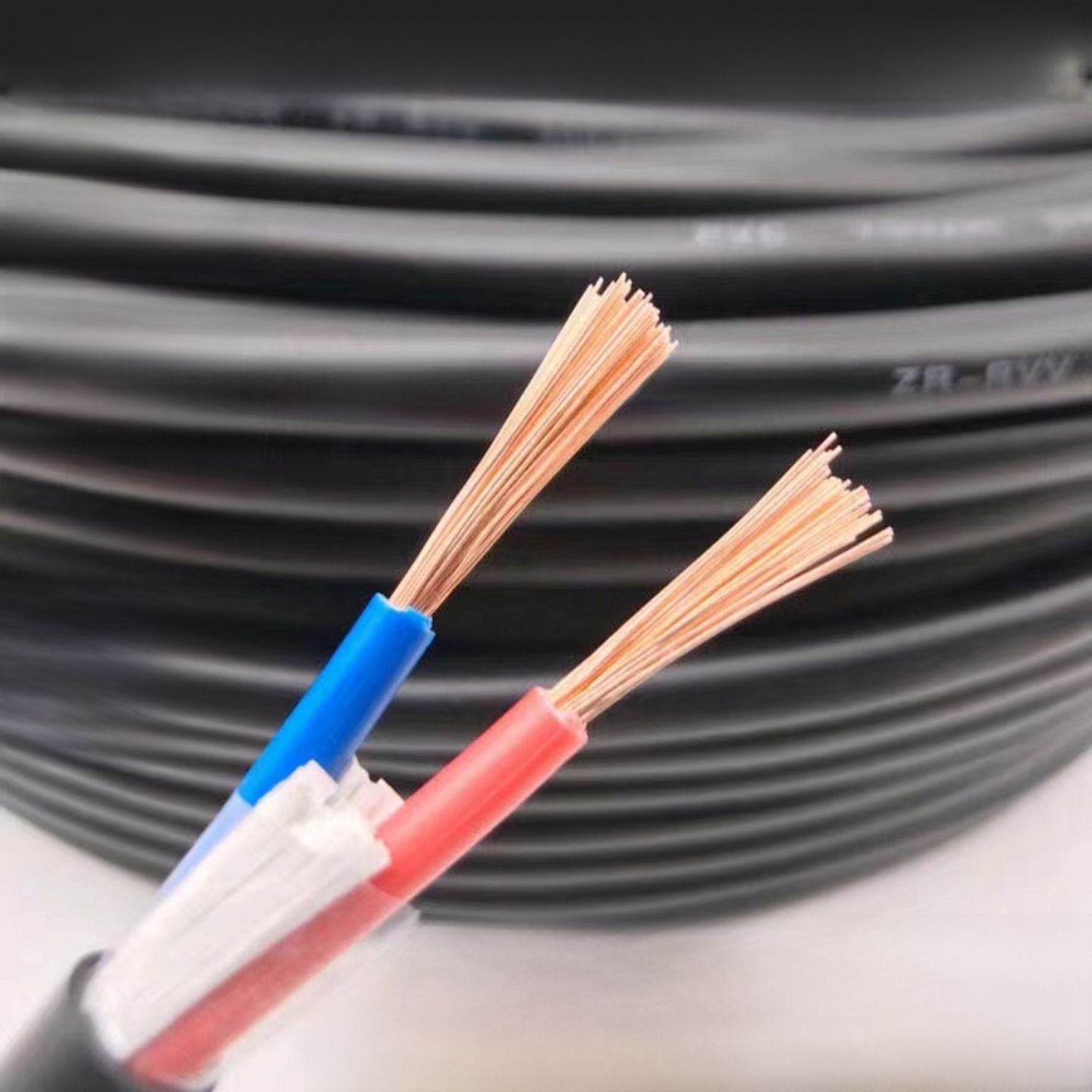 RVV铜芯软护套线2芯3芯0.50.7511.52.5平方监控电源线电缆线