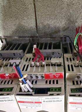 议价东芝变频器VFNC1S2007PW