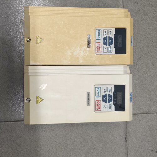 寻X拆机正弦变频器A904T025B