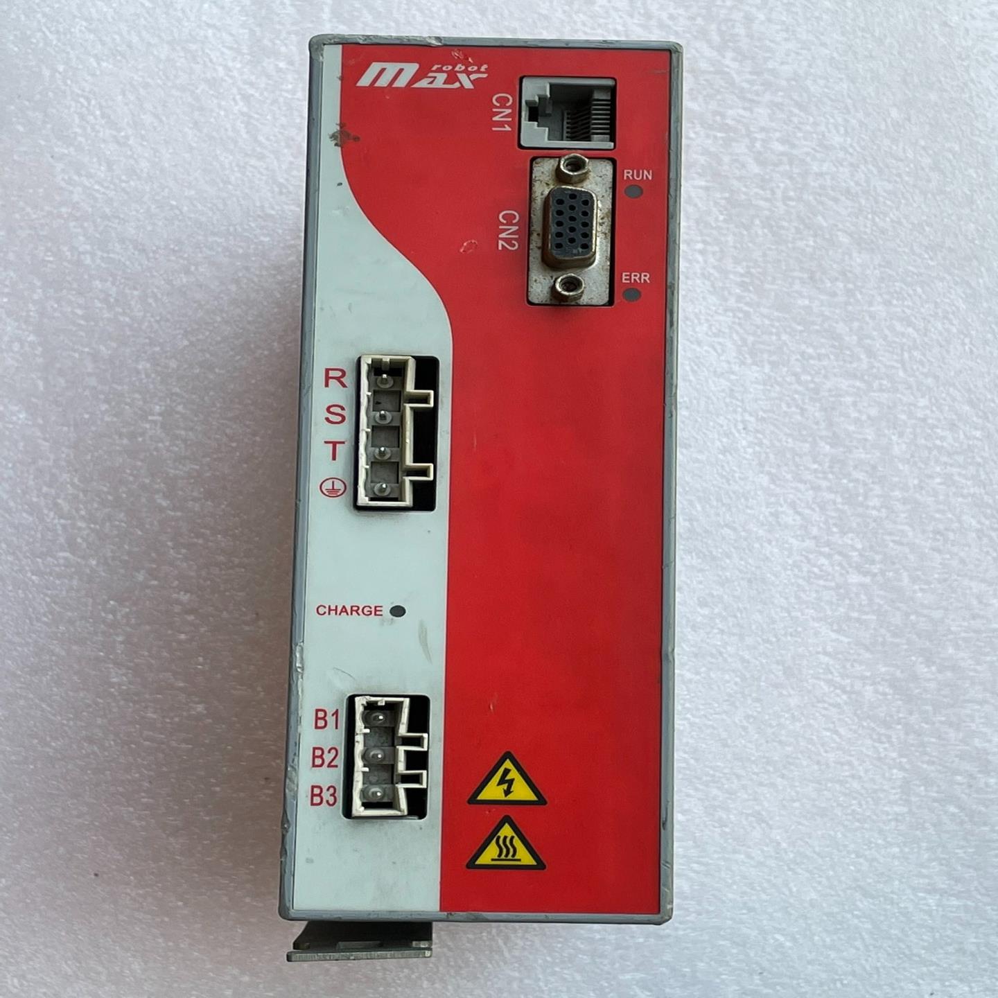 MAX驱动器IS700R0T050I，。【卡奥电子】