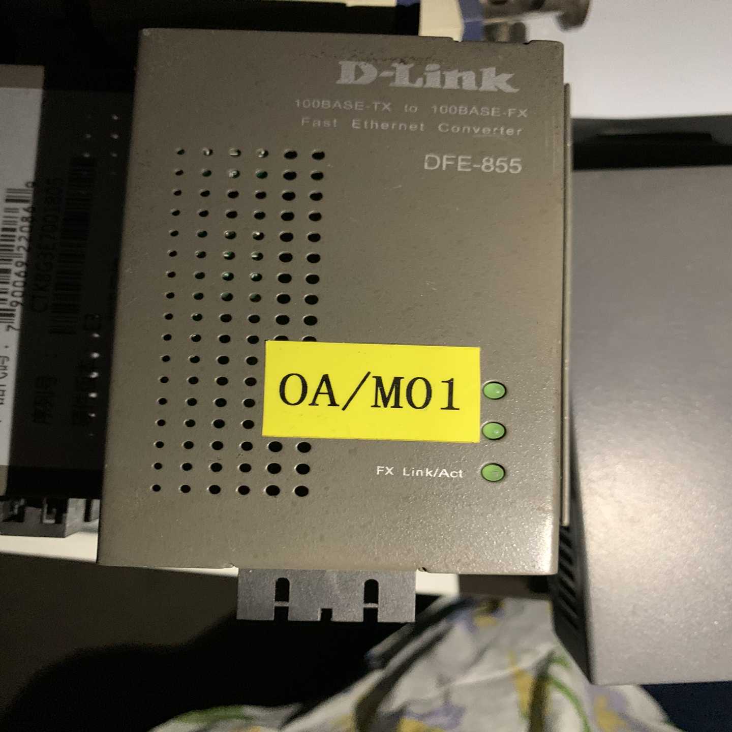 询价DFE855D-LINK多模快速以太网转换机DFE-85