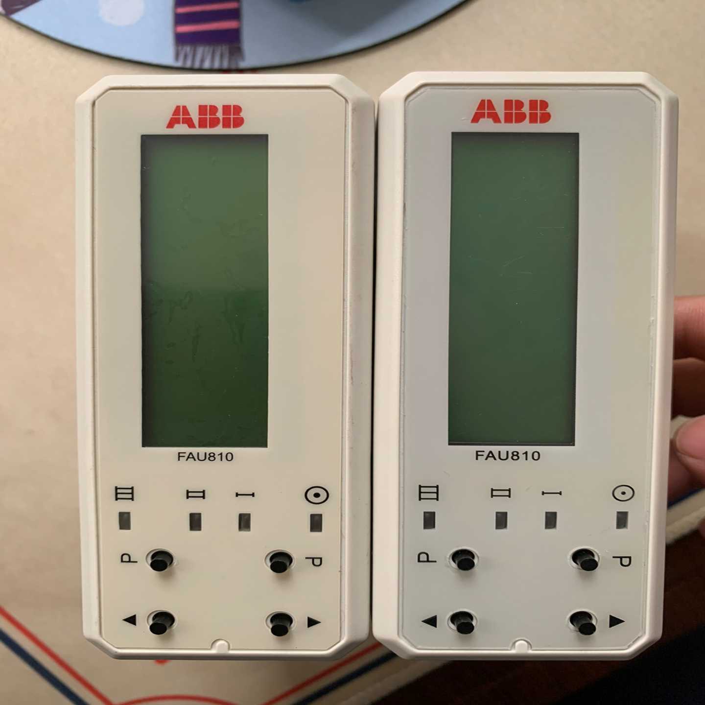 【议价】FAU810火焰监测控制器无底座。99新适用