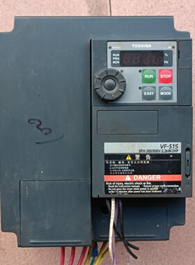 议价东芝变频器VFS154022PLCH2.2KW