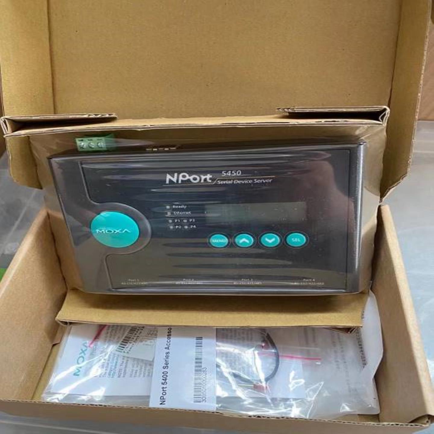 配件摩莎MOXA NPort5450 4口RS232 422 485串口服务器 串口转议价