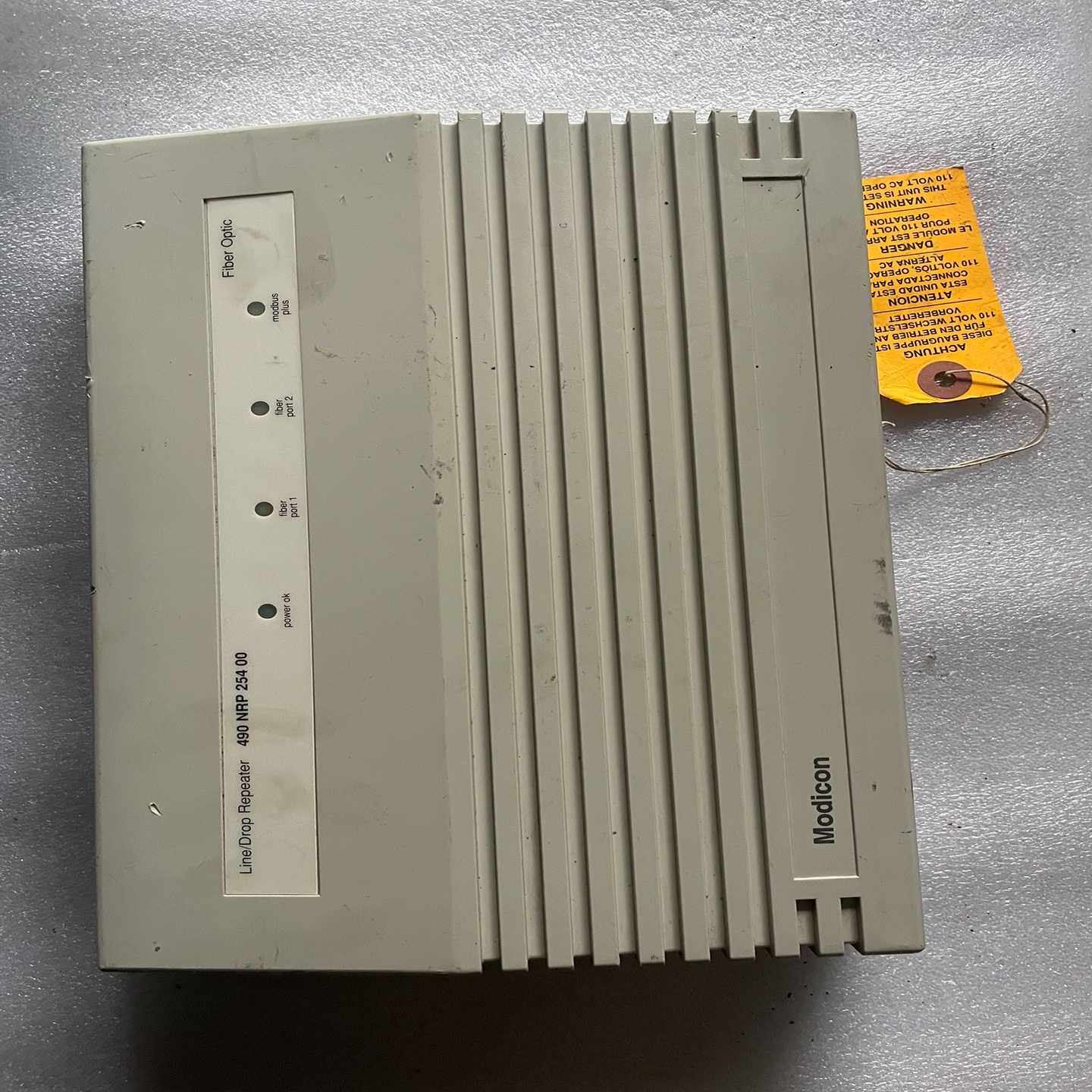 正品施耐德光纤中继器、490NRP25400--议价商品