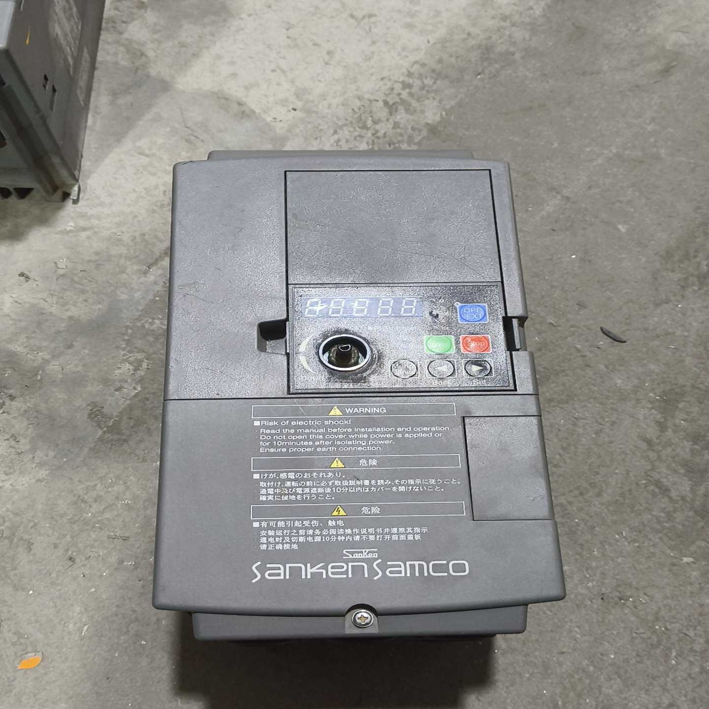 咨询-VM06-0022-N4三肯变频器，实物图，功能测试