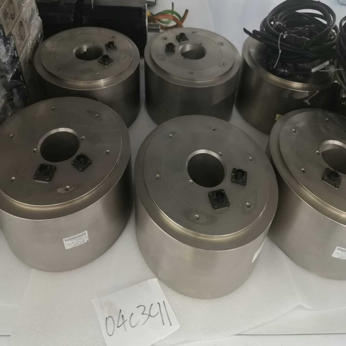 咨询-SGMCS-17D3C11安川直驱DD马达,9新,长