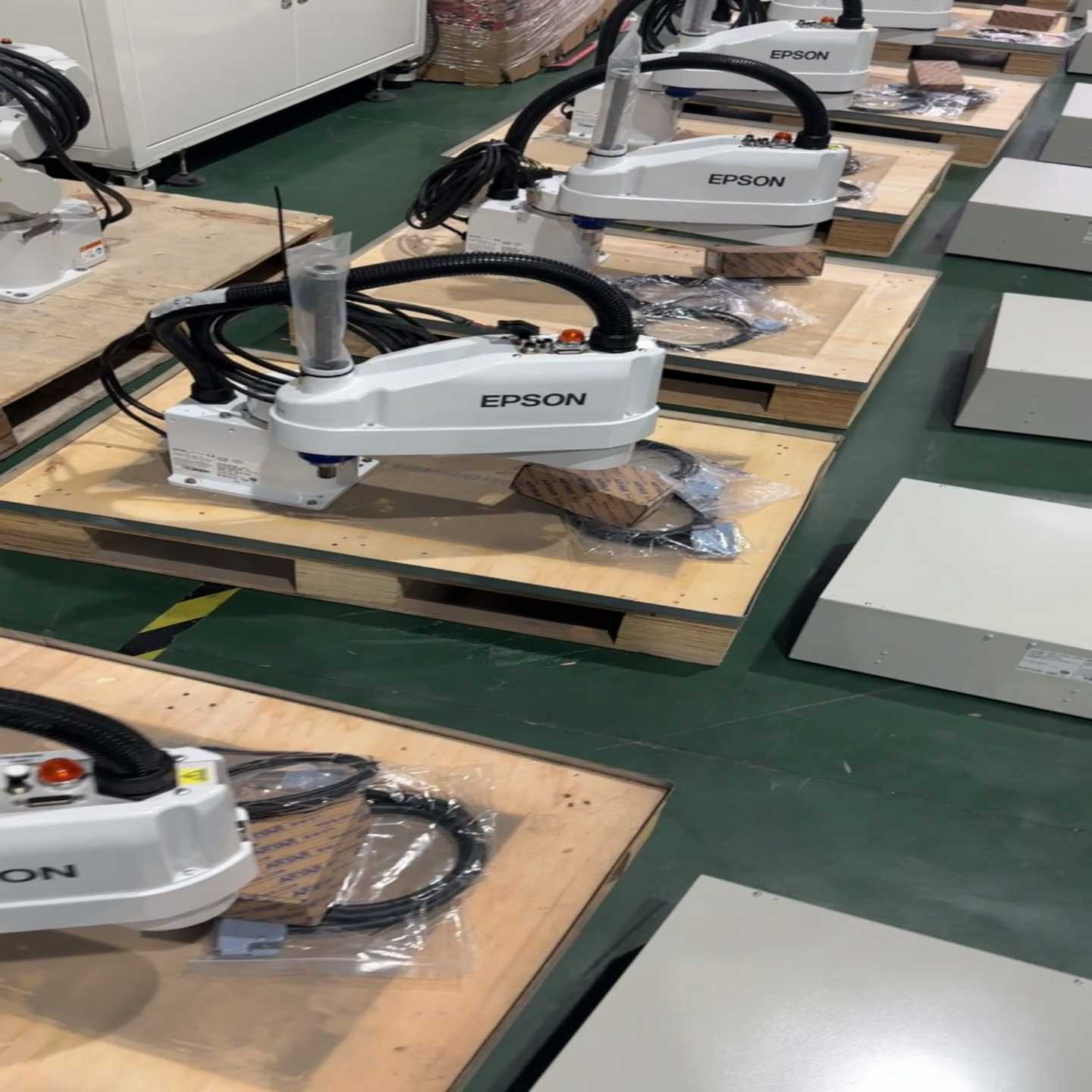 爱普生LS6-B602S工业机器人出售几乎无;议价