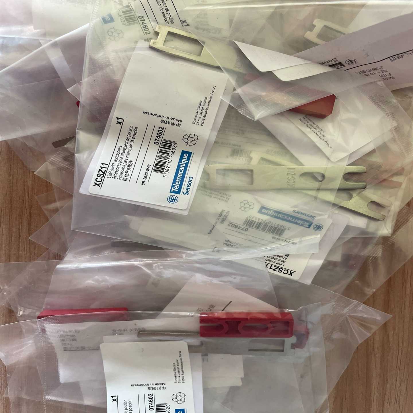 XCSZ11，实物图拍！要的抓紧，40一个~询价