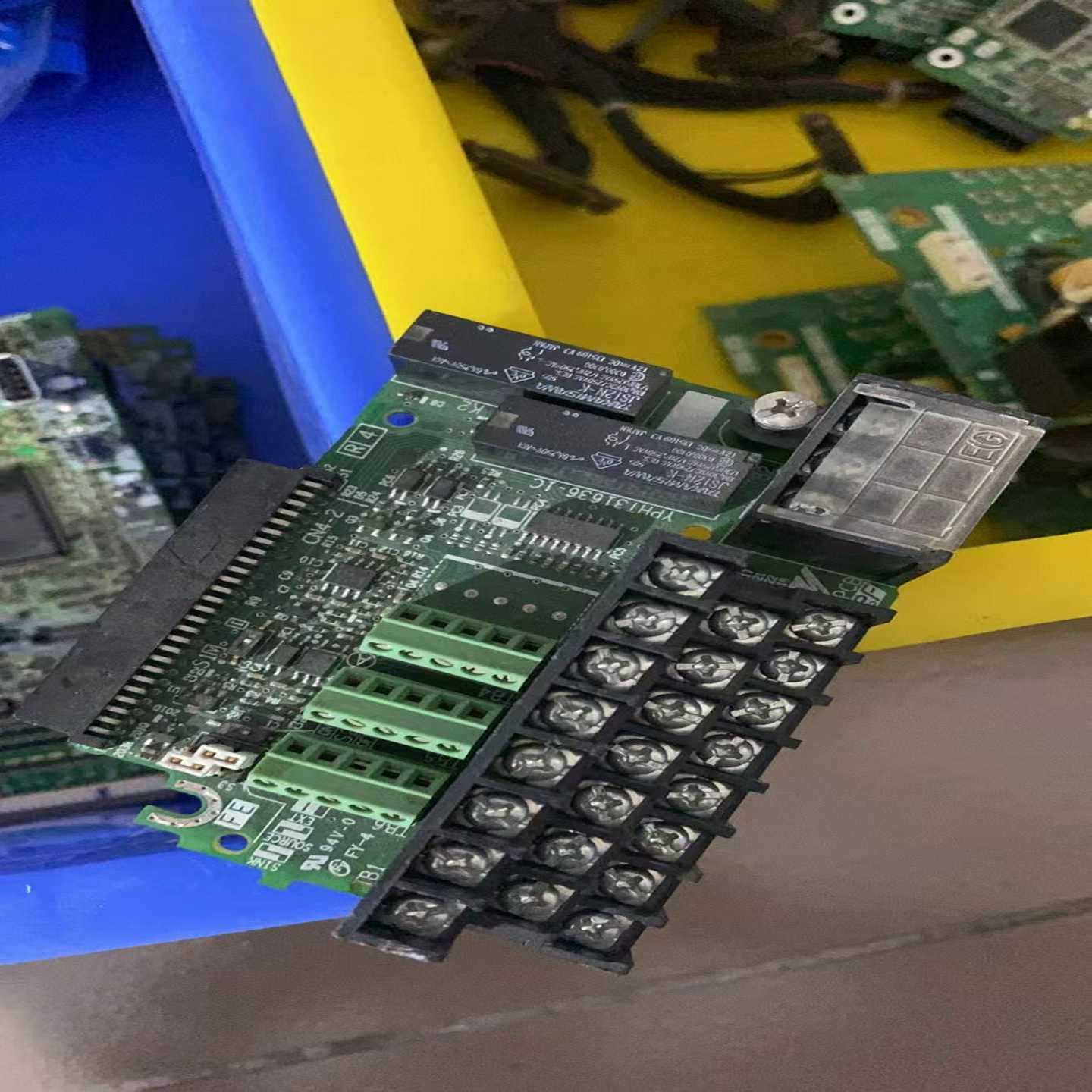 【议价】安川变频器ETC740121A1000适用