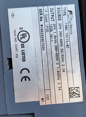 寻I富士变频器FRN0.75E1S4C三相380480V