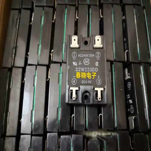 询价~D2W220DD  固态继电器，，质量保证，拍前
