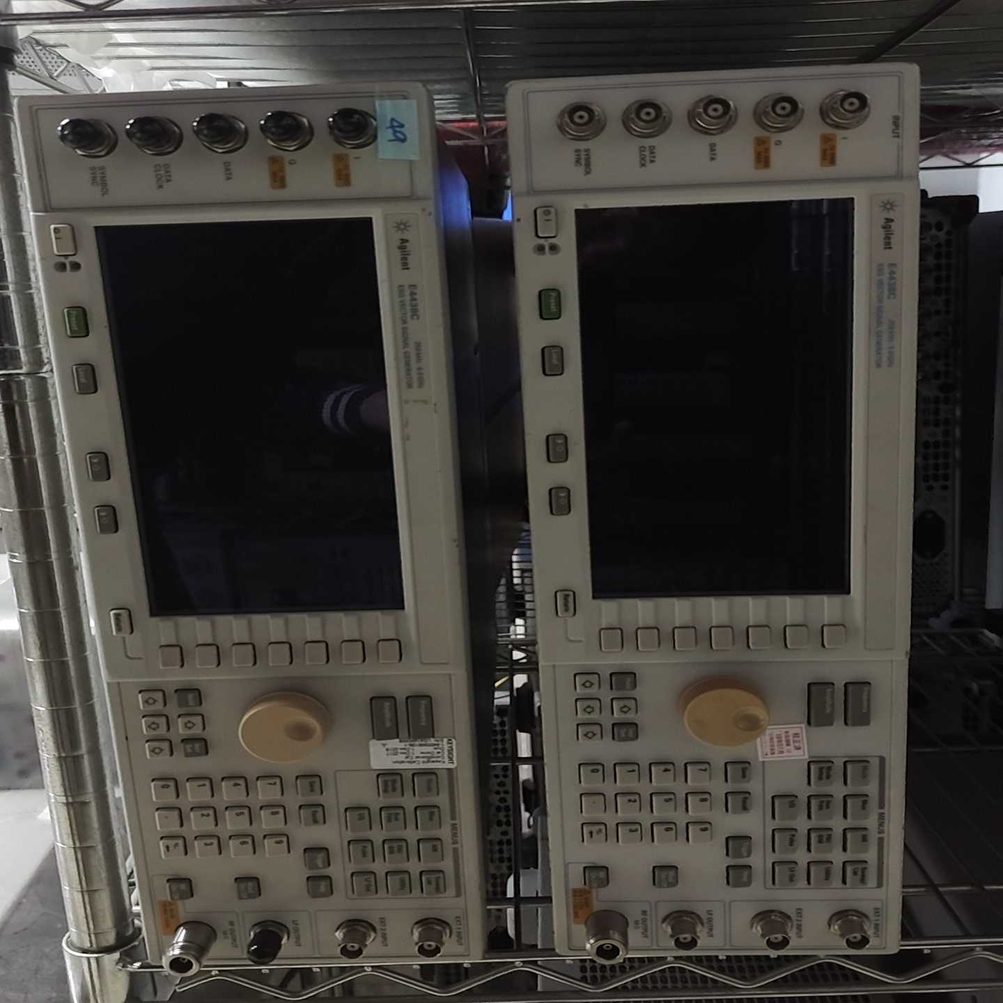 出售安捷伦E4438C信号发生器，频率范围300KHz-3G--议价商品