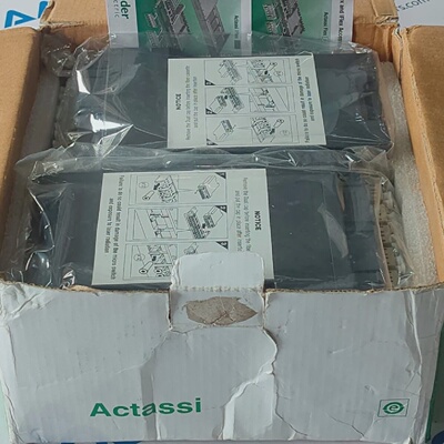 Schneider Electric Actfmfxmlc Fibra LC MM Duplice Caricata C