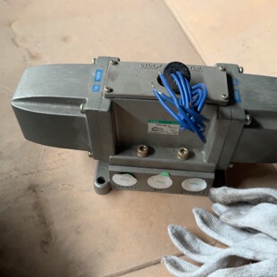 日本制CKD双头电磁阀FD4044一个新 议价商品 没用过要