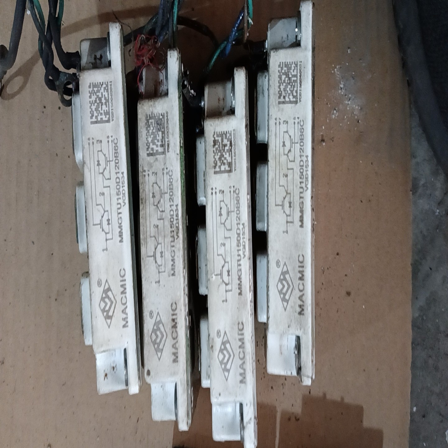 【请询价】MACMIC模块MMGTU150D  120B6C有4块实