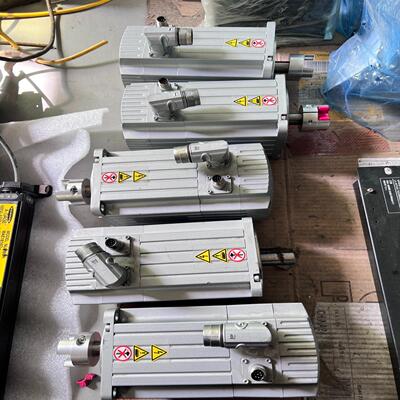 【星慕电子】费斯托电机 EMMS-AS-100-S-RSB 实物图