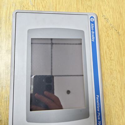 议价AB触摸屏2711PT7C4D8RP8D触摸屏