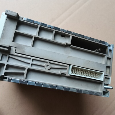 施耐德PLC，TSXP57253M，实物图片，询价，--议价商品