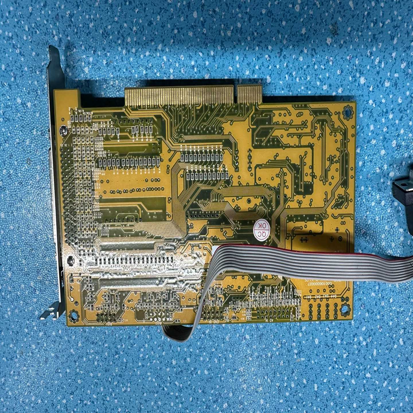 议价EPCIO-4005v3.8拆机2张