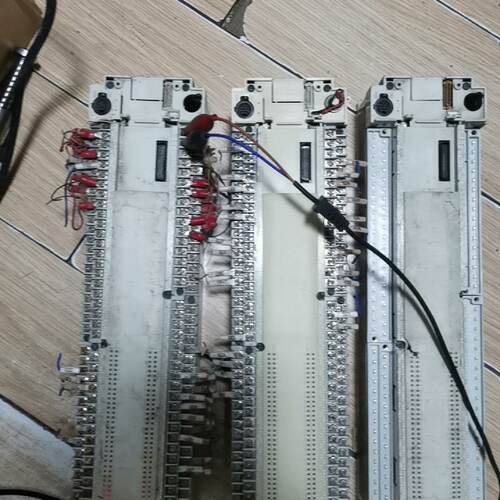 议价Original Dismling Mitsubishi Plc Fx2n128Mr1001. Physical