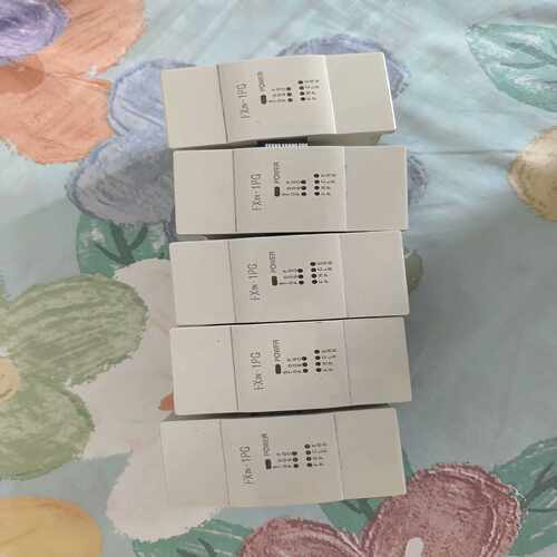 询价拍~定位模块FX2N-1PG-E目测不是，功能