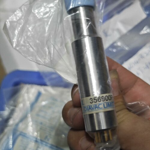 议价DIAVAC有限 光纤传感器，型号356900P-3。