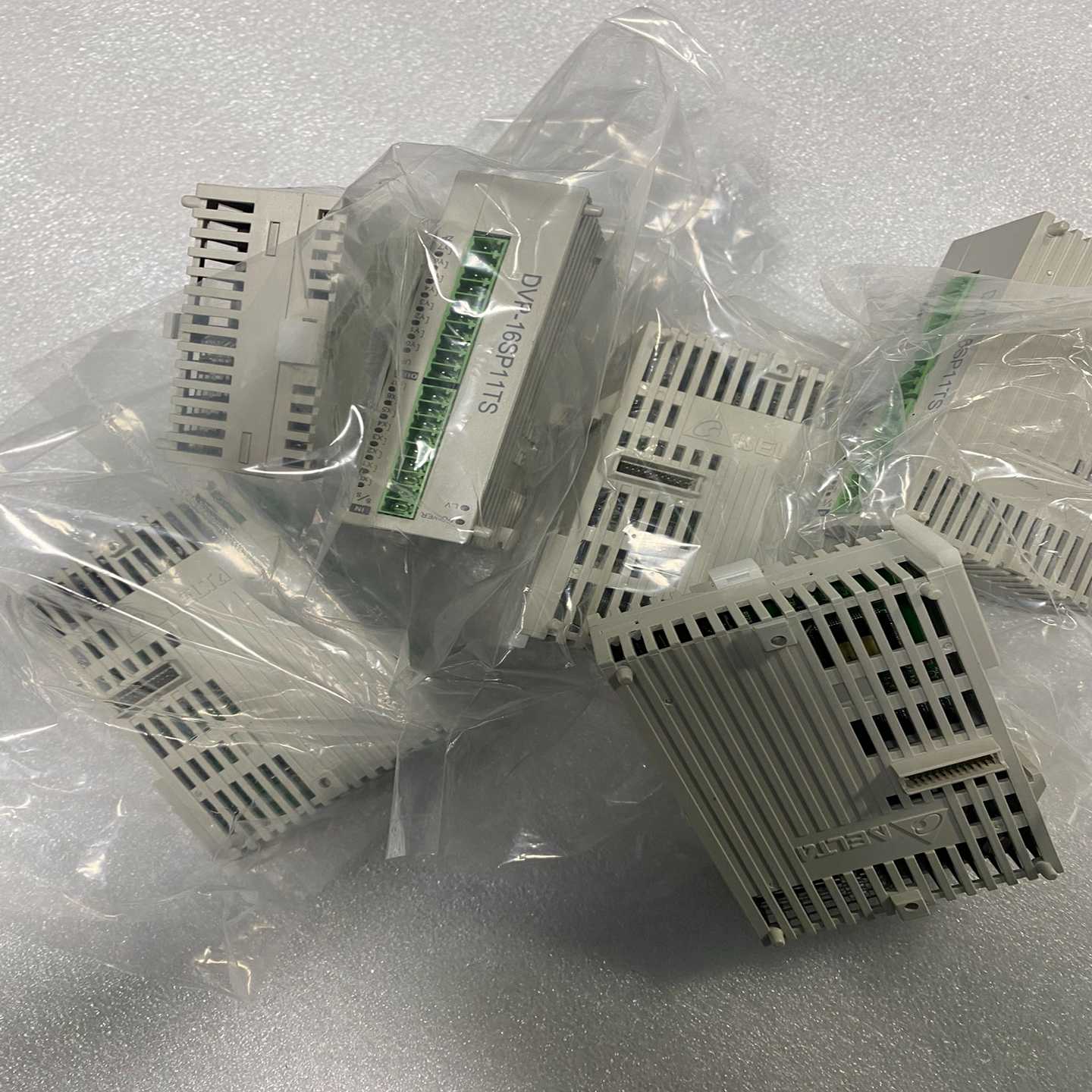 台达扩展DVP16SP11TS功能包好，成色漂亮，配件--议价商品