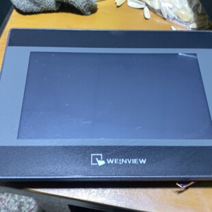 寻“”威纶通触摸屏TK8072iP