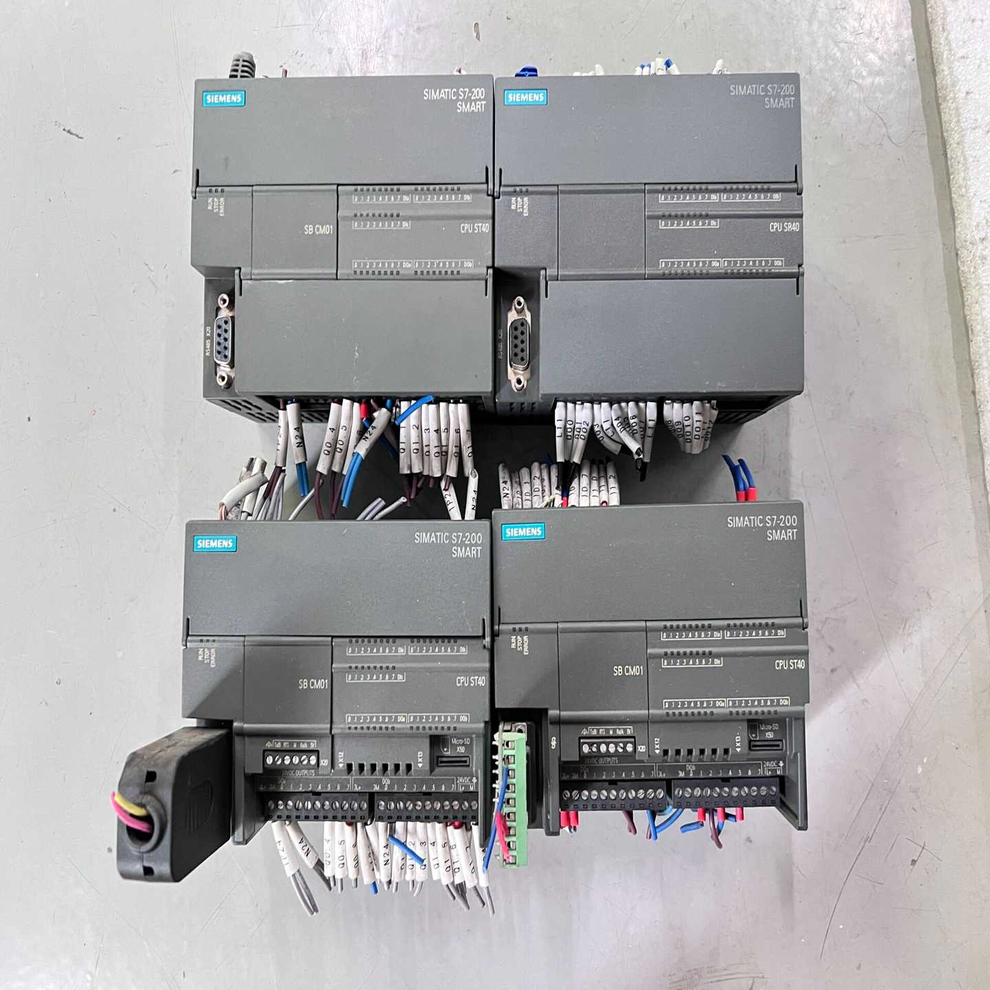 【议价】PLC6ES7288-1SR40-0AA0适用