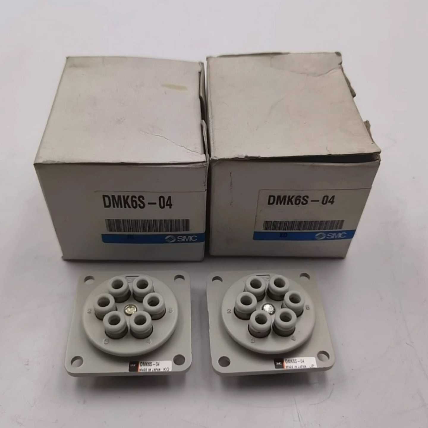 询价SMC日本原装DMK6S-04航空插头，全新原装，带原厂