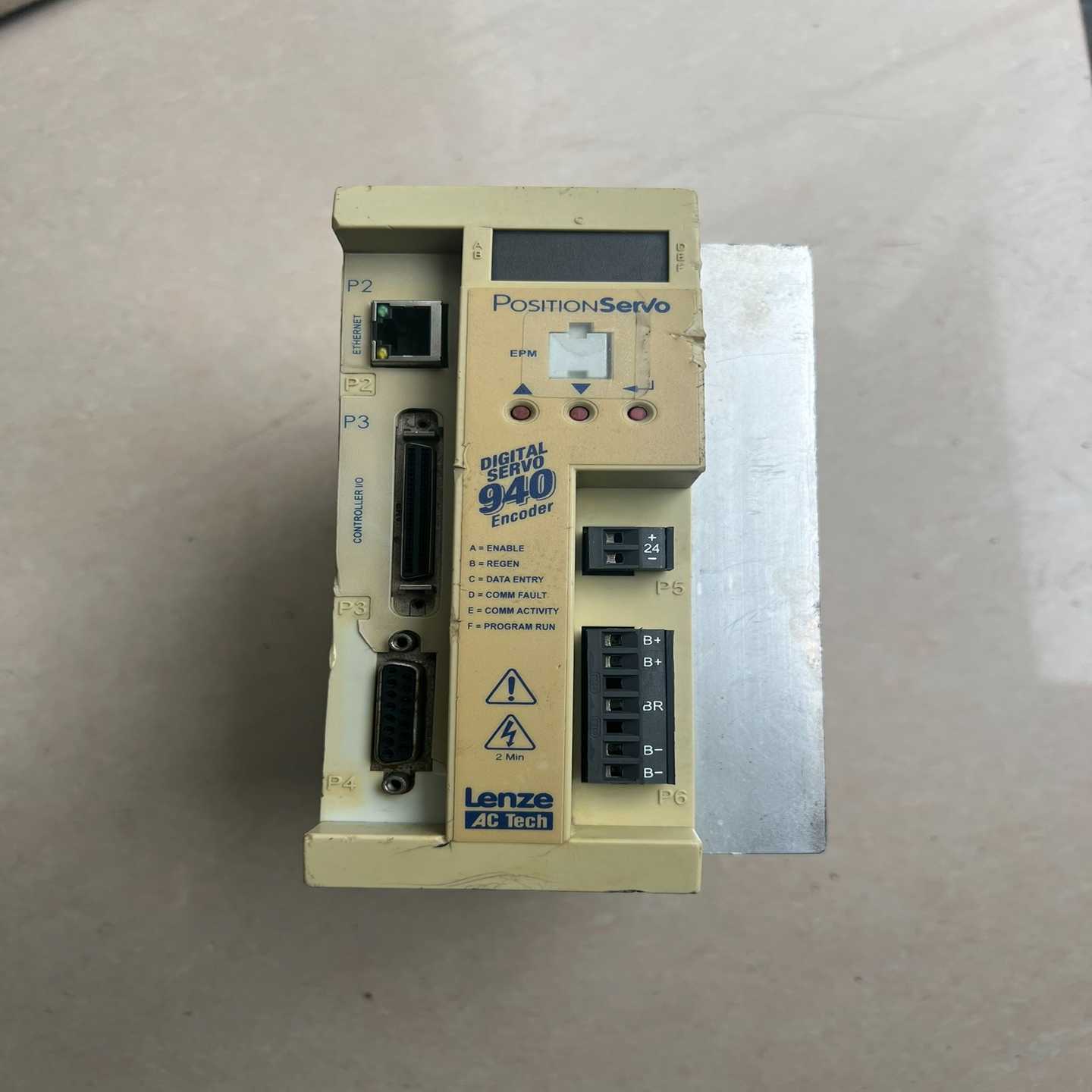 E94P040T4NEX伦茨驱动器，，，功能（零零电子）