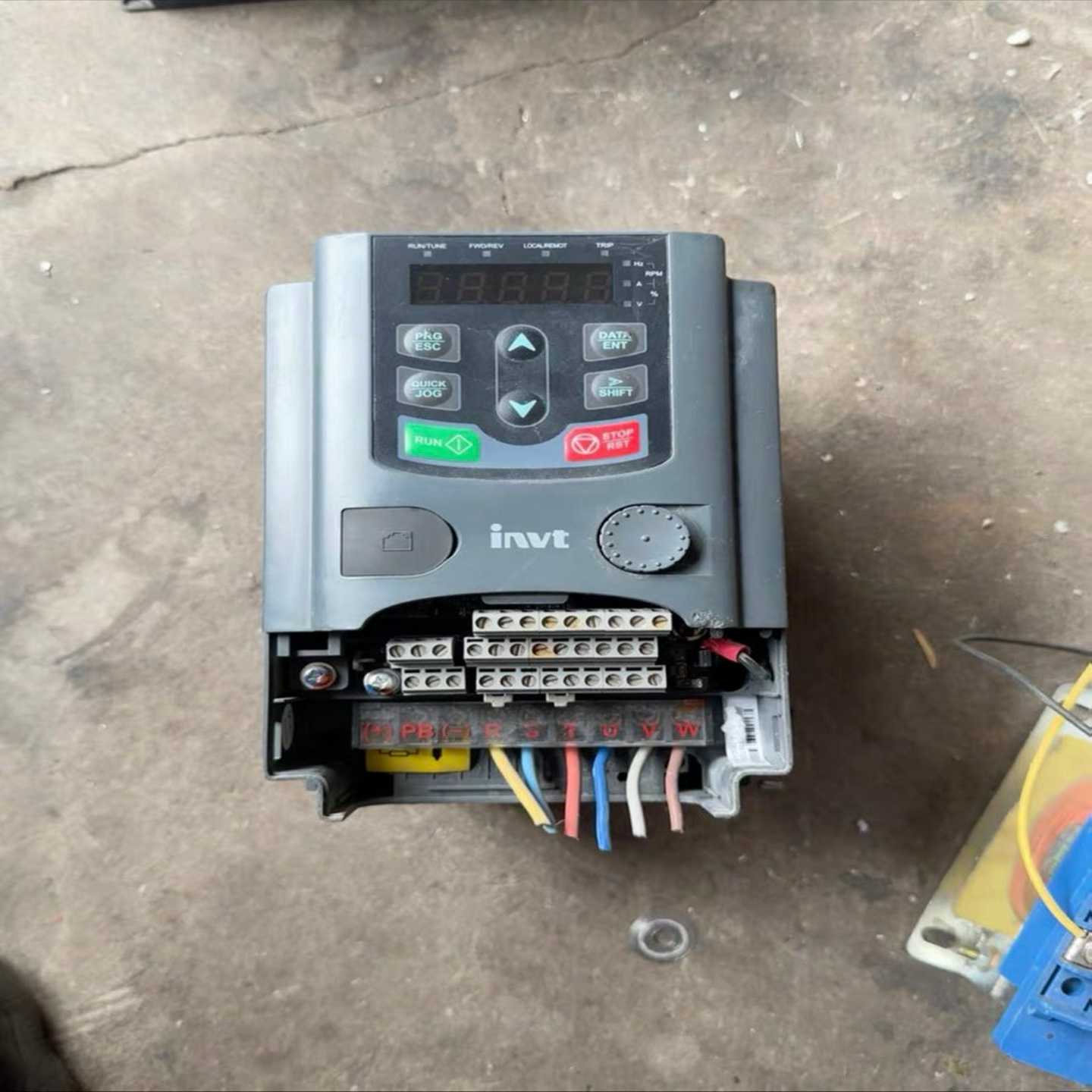 英威腾GD200A-1R5G-4变频器，1.5KW，380V询价