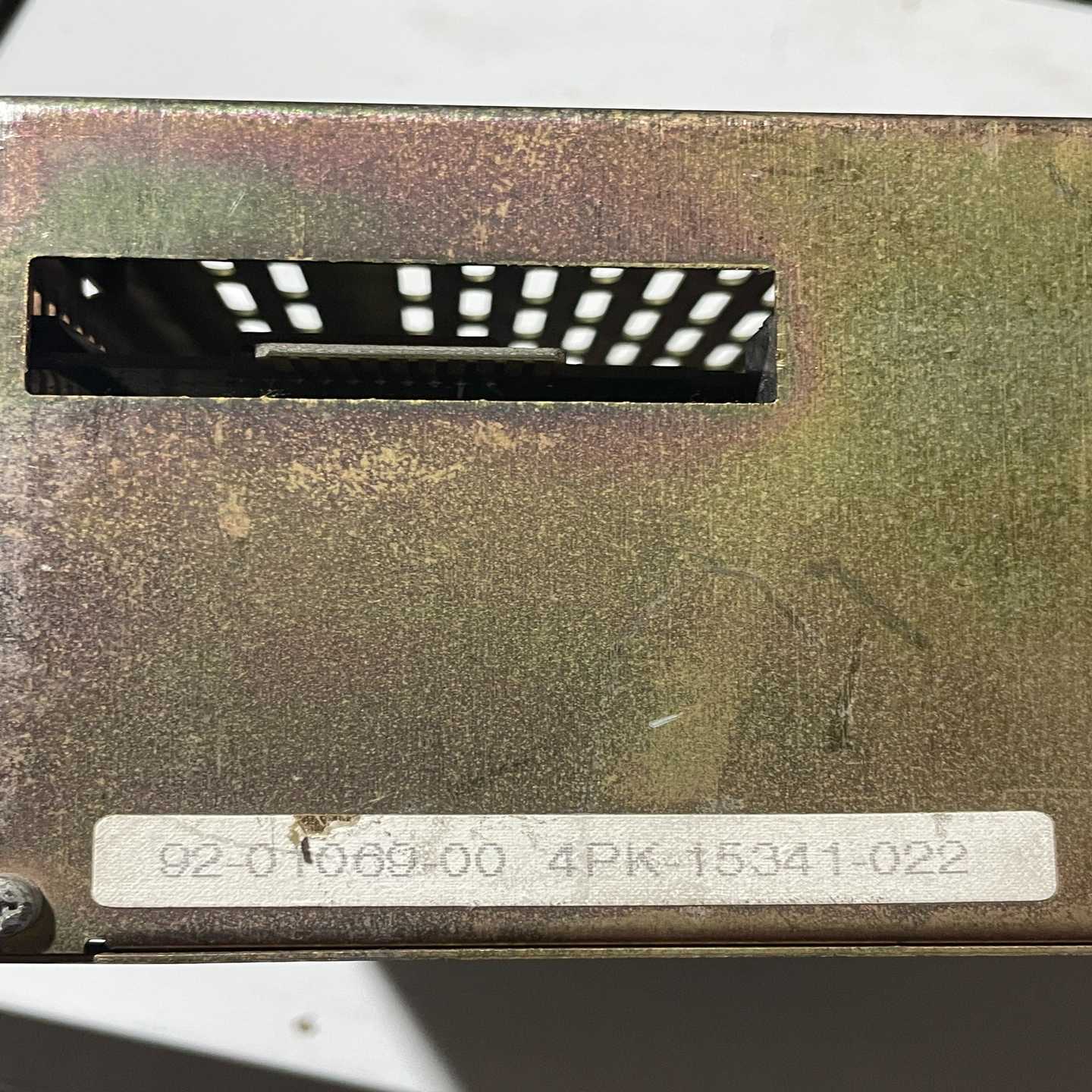 FUJI接触器SH-4/G运输中破损了一点边角，货是好的处理~询价