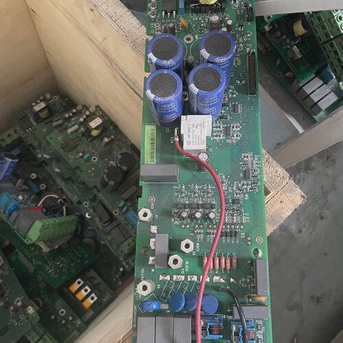 溢价-SINT4210C变频器ACS510550电源驱