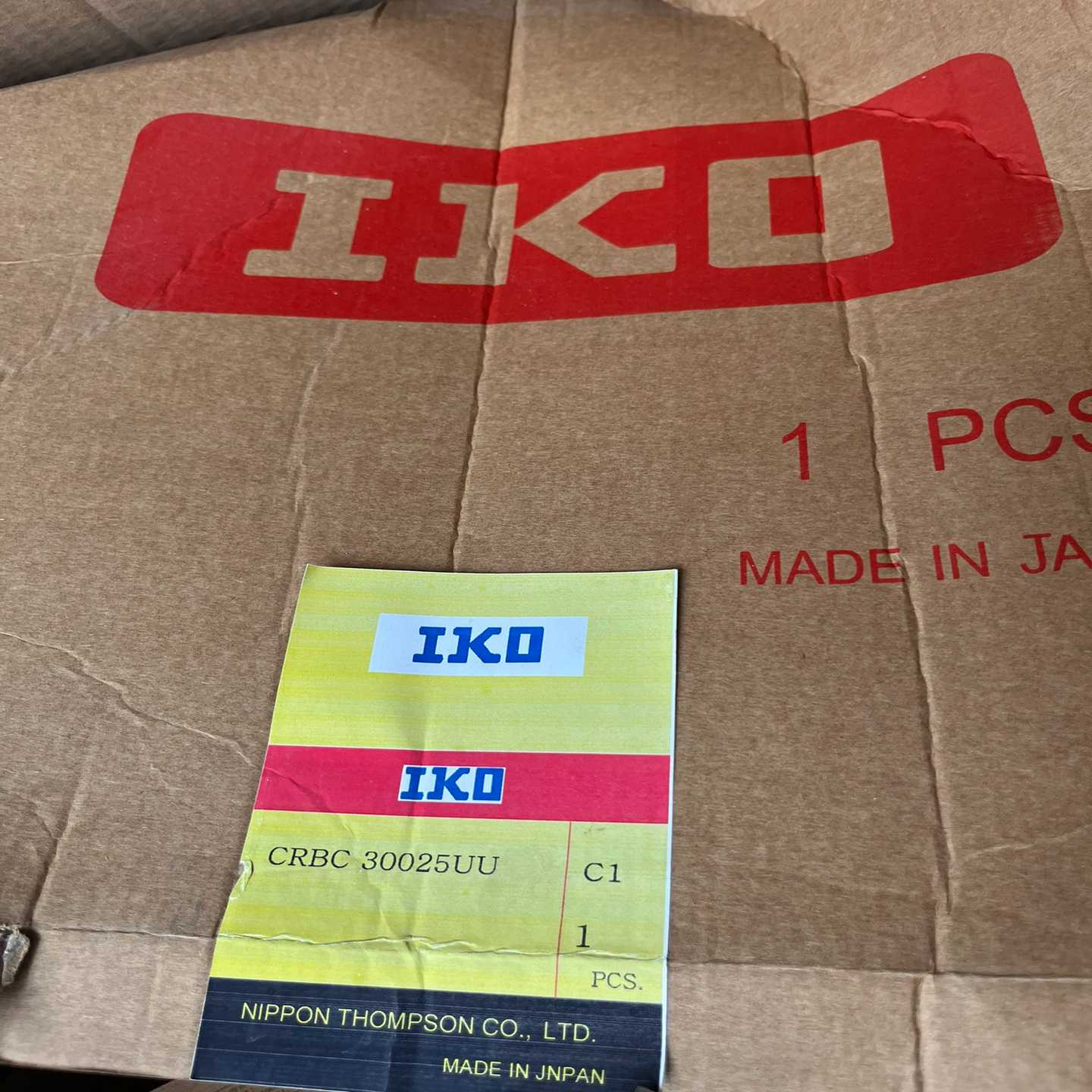 CRBC30025UUC1IKO交叉轴承询价