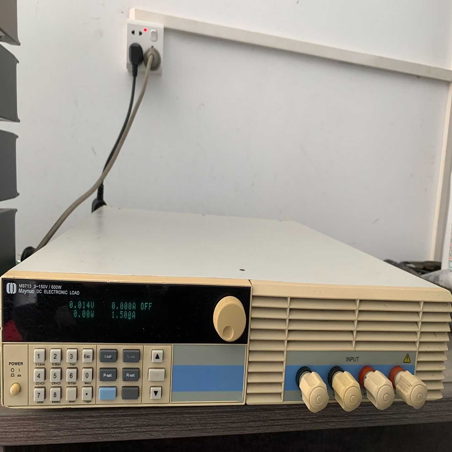 M9713B电子负载仪，0-500V/600瓦。--议价商品